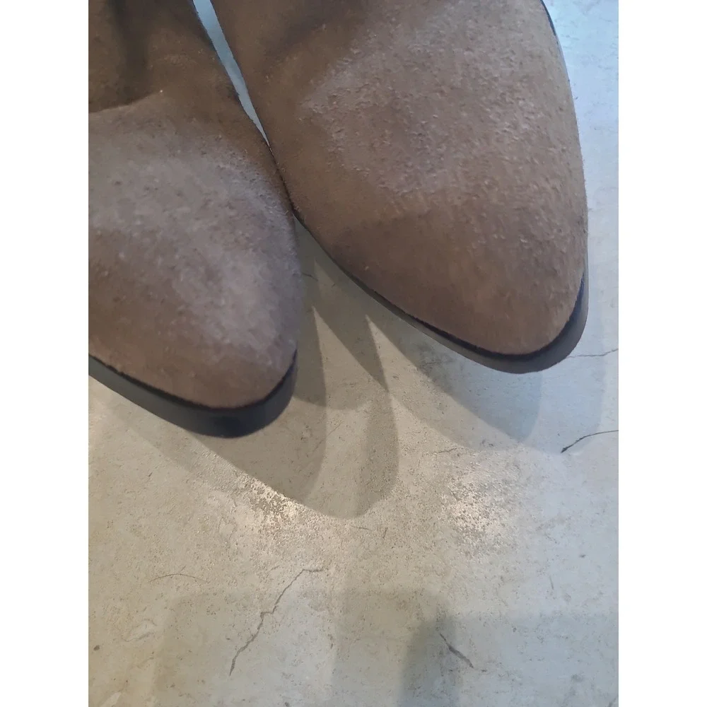 Matisse Frankie Asymmetrical Taupe Suade Bootie women SZ 9 3